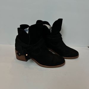 Women's Black Ankle Boots